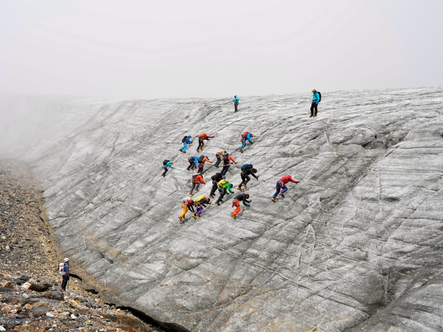 15 aspiring guides reach final stage of IFMGA-accredited training in Manang
