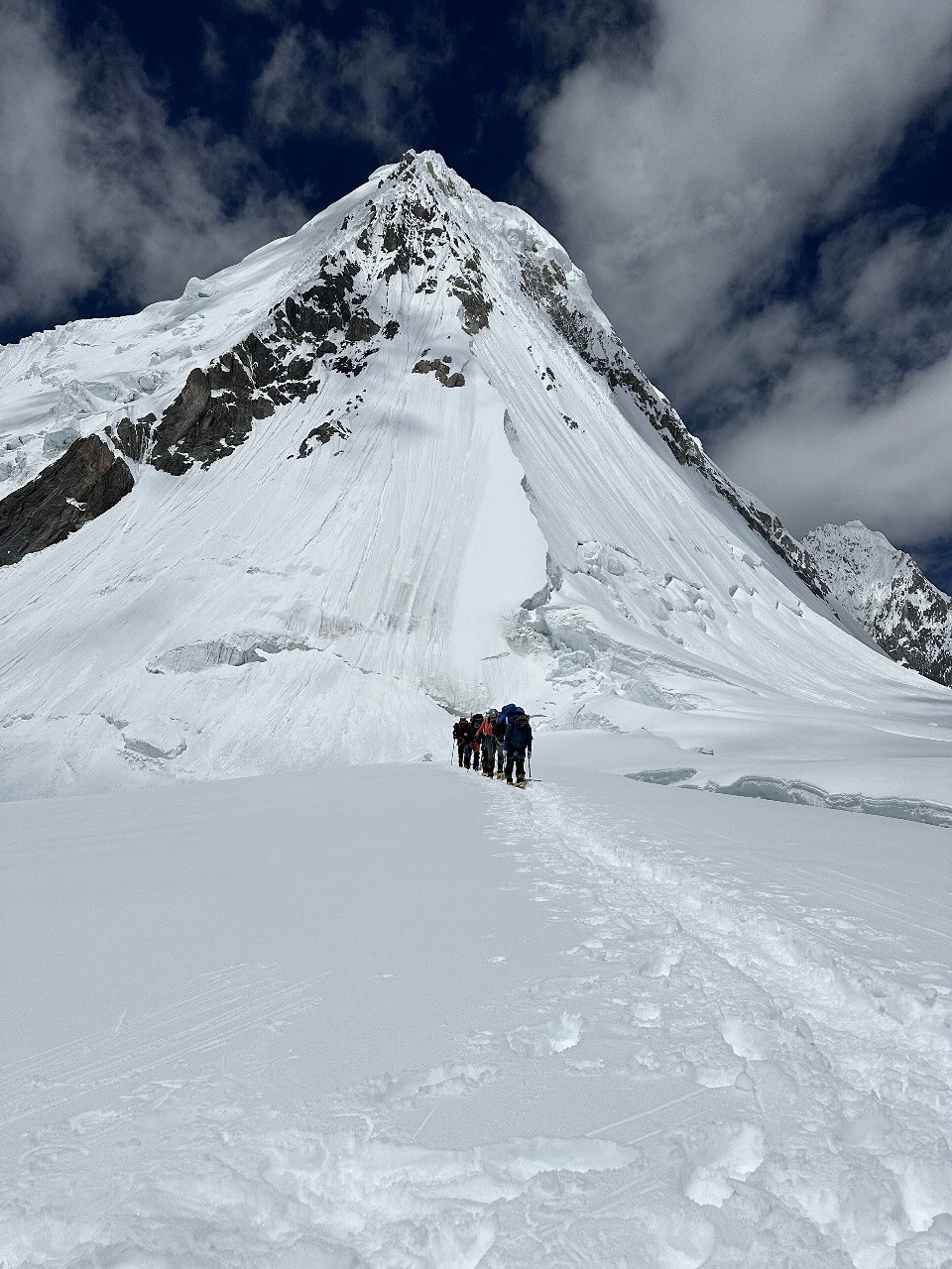 Sashko Kedev becomes first Macedonian to summit all 14 peaks above 8,000m