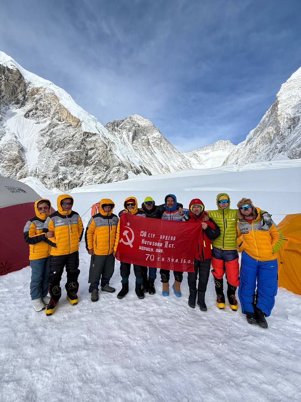 Russia brings victory parade to Everest high camp