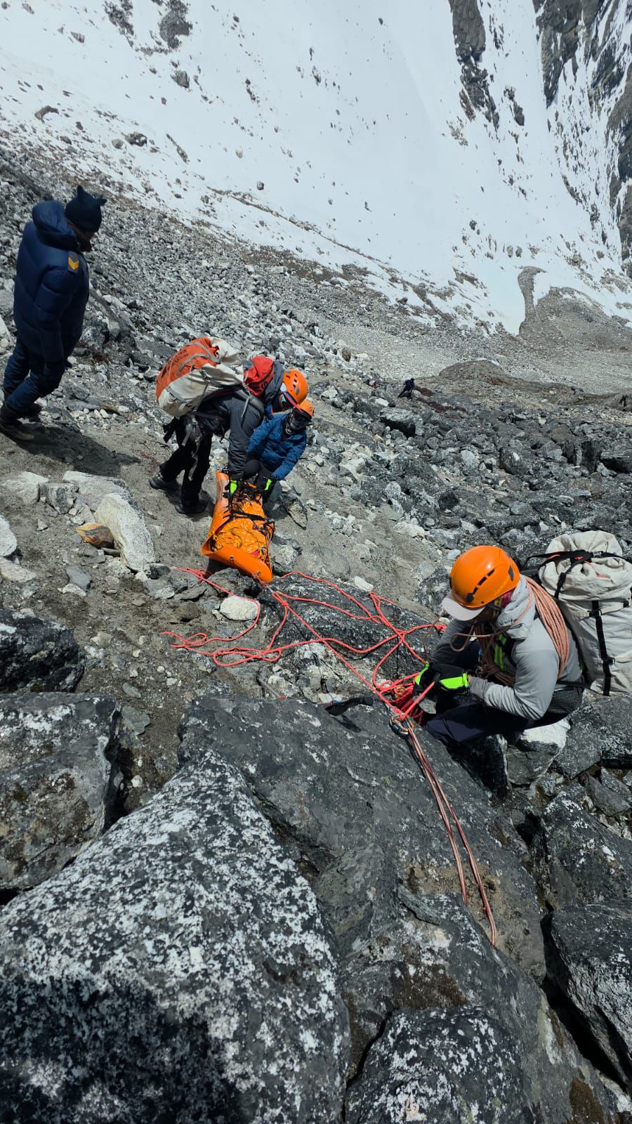 Korean trekker falls to death in Everest region, IFMGA guide-led team completes recovery mission