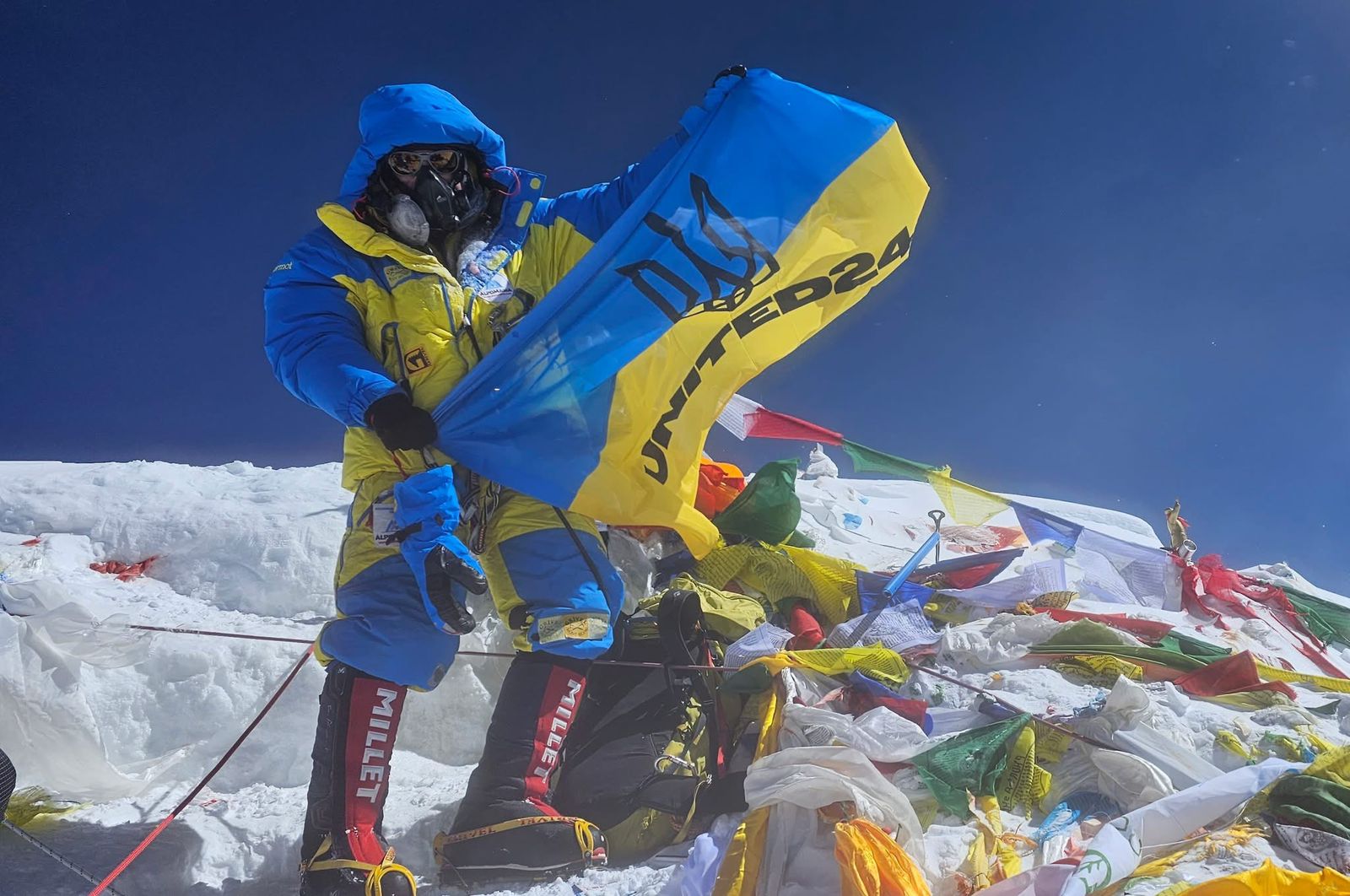 Record-holding Ukrainian Valentyn scales Everest for fifth Everest-Lhotse traverse