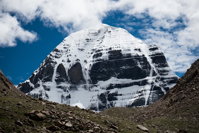 Over 1,500 Mansarovar pilgrims stranded in Tibet after Bhote Koshi flood